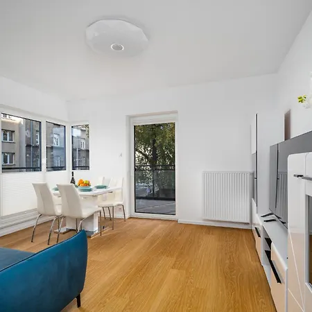 Modern Praga Okrzei Apartament