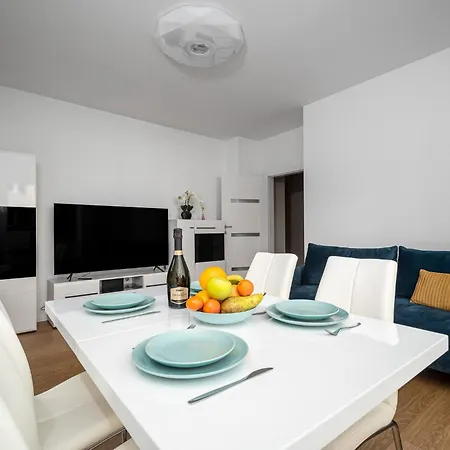 Modern Praga Okrzei *