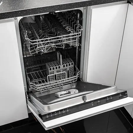 Modern Praga Okrzei * Varsavia