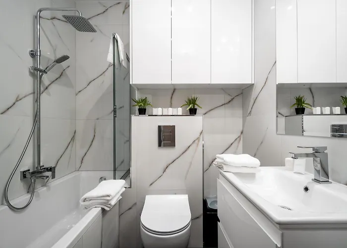 Modern Praga Okrzei Warsaw